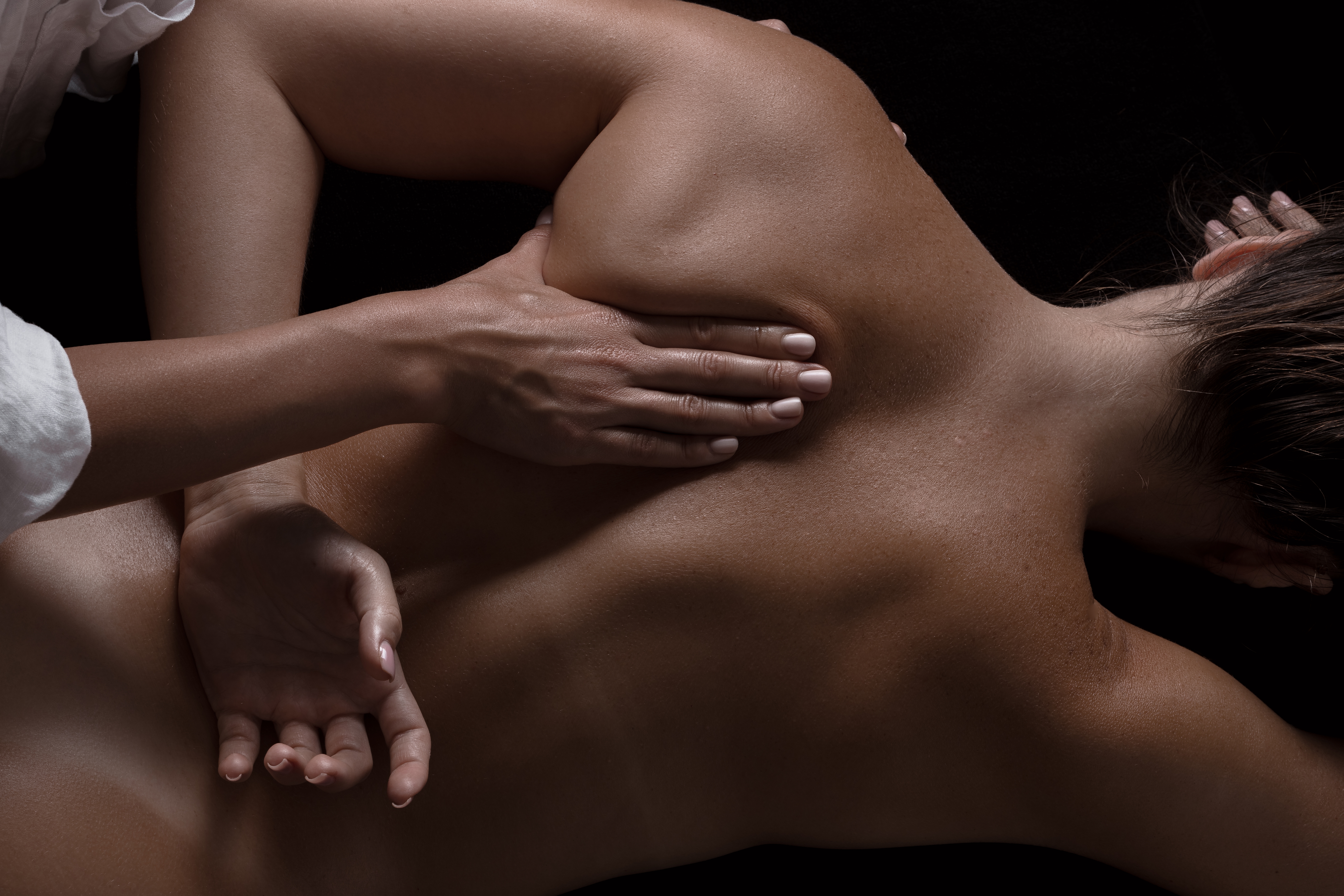 Embracing Tranquility: A Guide to Tantric Massage Sessions